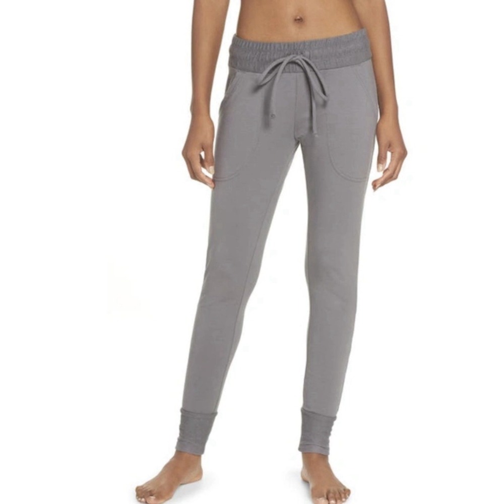 Free People FP Movement Sunny Skinny Jogger Sweatpants Size Small Gray